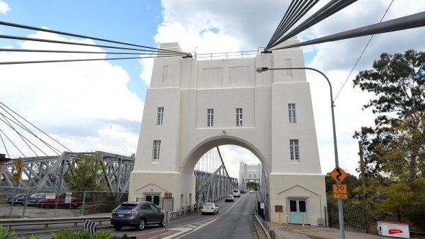 The Walter Taylor Bridge at Indooroopilly, Brisbane has a distinctive Art Deco style.