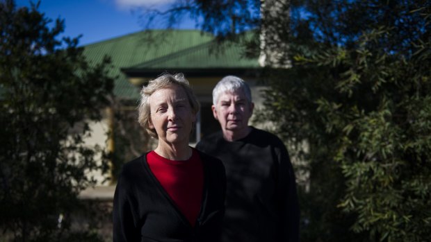 Mary Hutchinson and Maureen Cummuskey's Tocumwal house has the great misfortune of also being a Fluffy home.