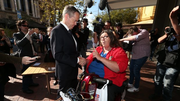 Margo spoke to Mr Shorten about problems faced by people with a disability getting on to trams.
