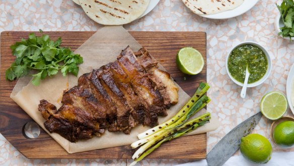 Beef brisket tacos with tomatillo salsa.