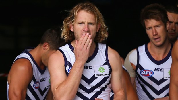Dockers captain David Mundy is back for Fremantle's clash with Adelaide.