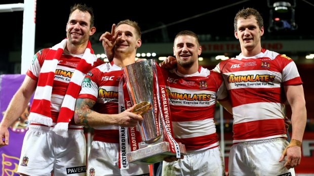 "As a leader, he is inspiring. He is inspiring by his actions": Ryan Hoffman on England and Wigan captain Sean O'Loughlin (right).