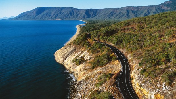 The road to Port Douglas in Tropical North Queensland.