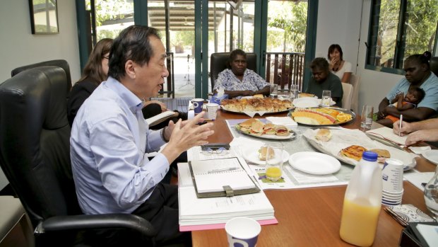 Gundjeihmi Aboriginal Corporation members meet with Naoto Kan.