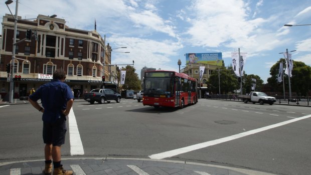 Clearway hours cut: Oxford Street at Taylor Square. 