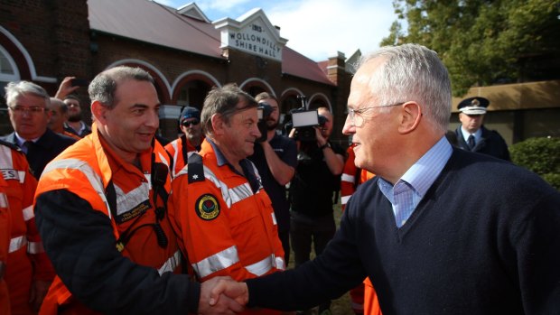 Malcolm Turnbull thanks volunteers in Picton.