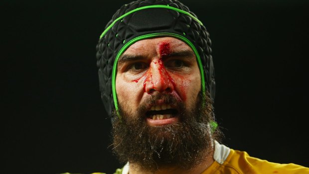 Scott Fardy says the Brumbies won't be distracted by external expectations this year.