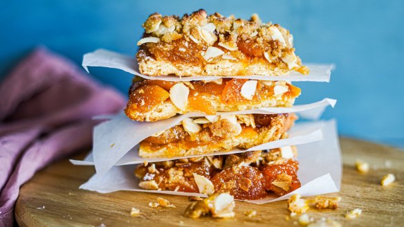 Apricot and almond crumble slice.