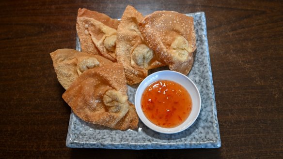 Fried chicken wontons.