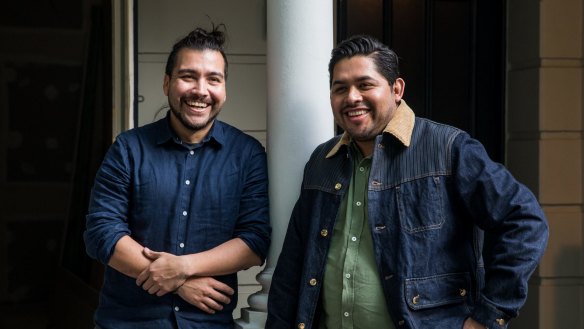 Liber Osorio (left) and Pablo Galindo Vargas suggest DIY tacos and ready-to-blend margaritas to keep things easy yet fun.