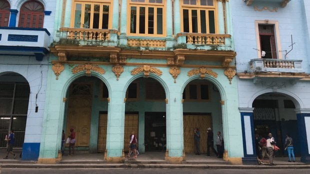 An afternoon in Centro Habana.