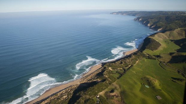 Johanna Beach, Shipwreck coast.