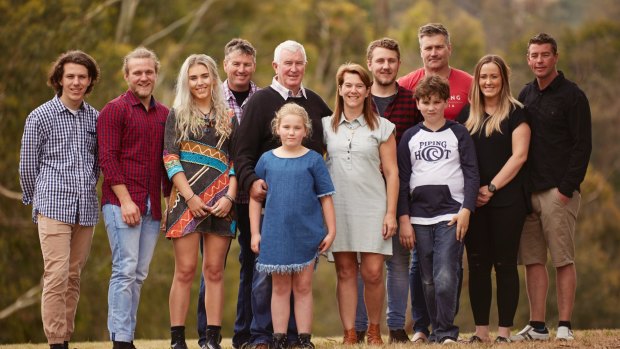 Ian Bell and wife Vicky (centre) with his children (from left to right): Byron, Blake, Shannon, Jason, Jarrad, William, Carissa and Devin, with Chloe and Trent in front.