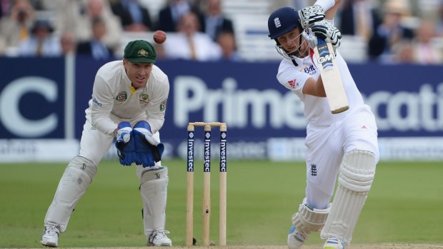 Brad Haddin keeps an eye on Joe Root at Lord's in 2013.