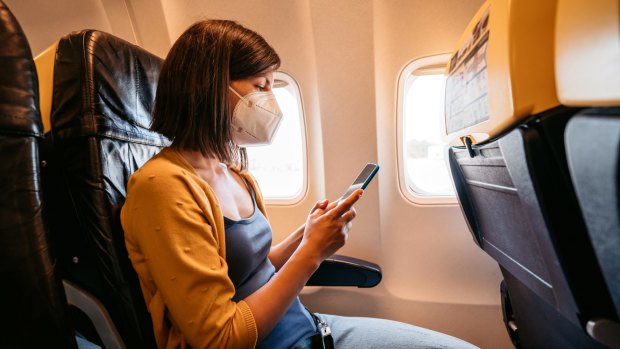 Masks may no longer be mandated by some airlines, but travellers should still be wearing them.