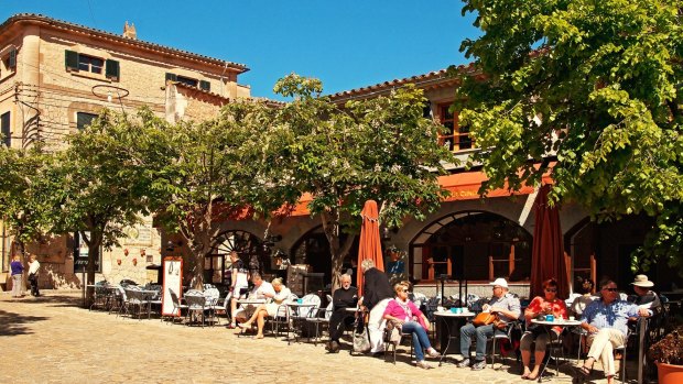 Relaxing in Valldemossa.