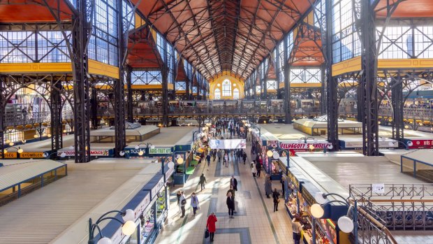 Central Market Hall has three floors of fresh Hungarian fruit and vegetables, traditional delicacies, arts, crafts and souvenirs.