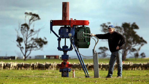 A coal seam gas exploratory well on a property. A Victorian farmer says information is becoming available that challenges the notion unconventional gas mining and farming are compatible.