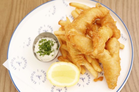 Battered flathead and chips at Elwood Bathers.