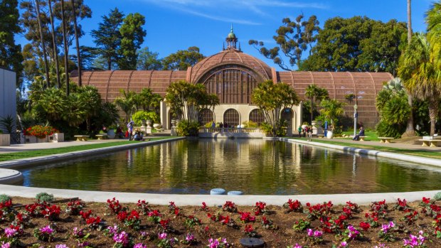 Botanical Building & Pond Balboa Park