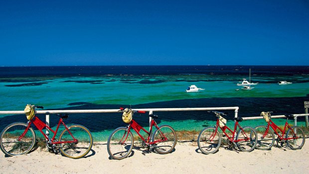 Holiday-makers who take their boats to Rottnest will soon have new mooring options.