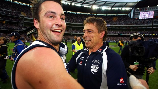 Bartel celebrates with coach Mark Thompson after the 2007 grand final