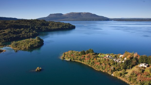 Lake Tarawera, the many bays, the mountain and the surrounding richly vegetated green hills all give a strong hint at the multitudinous activities offered.