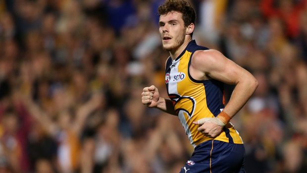 Eagles onballer Luke Shuey got one more vote than Dockers superstar Nat Fyfe in the 'captains call" for this years Brownlow Medal.