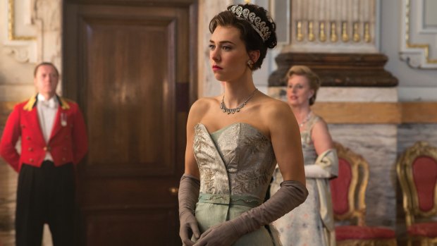 Helena Bonham Carter would replace Vanessa Kirby in Netflix's series <i>The Crown</i>.