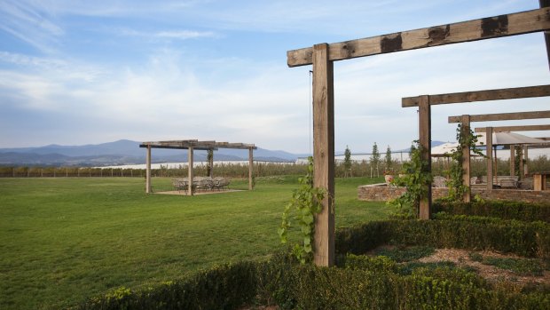 Meletos Farmhouse, Stones of the Yarra Valley.