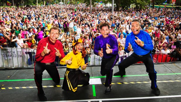 The Wiggles out on the road. 
