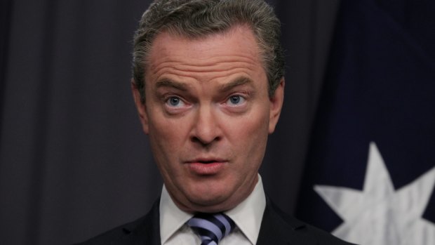 Christopher Pyne: planning to put the exact same bill back to the Senate.