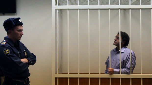 Peter Willcox, caged during a St Petersburg court hearing.