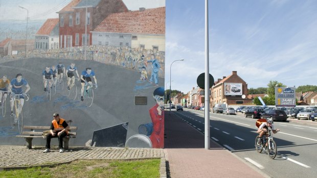 A roadside mural depicts a moment in the 1988 World Championships. 