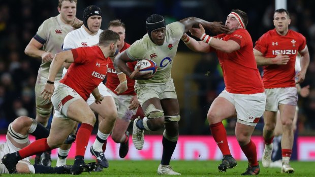 Severn Crossing: England's Maro Itoje bursts past the Welsh defensive line.