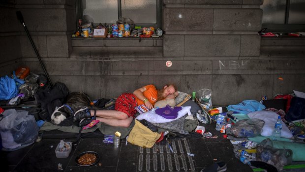 Homelessness requires a bipartisan approach.