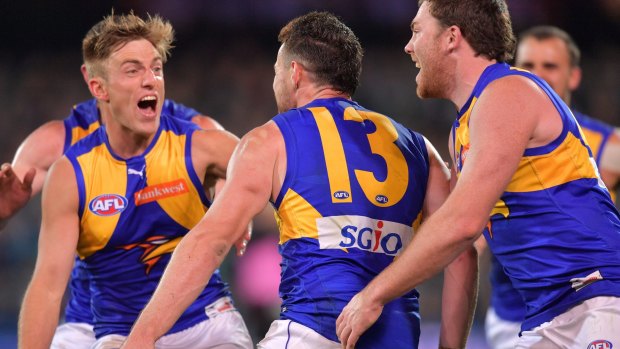 An Eagles plan is tipped to trade their existing first pick.