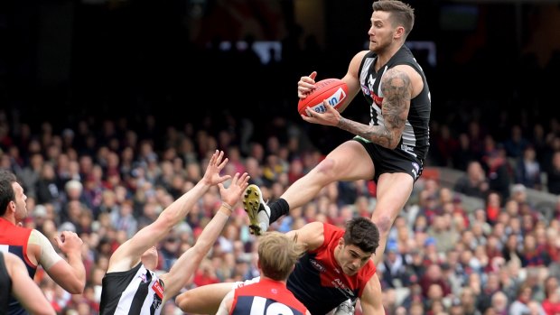 Collingwood's Jeremy Howe didn't win mark of the year.