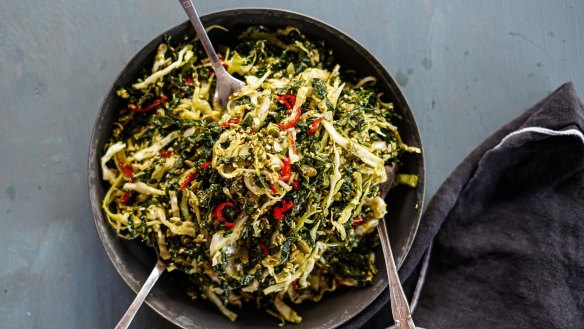 Cabbage and kale slaw with chilli, nutritional yeast and seed dressing 