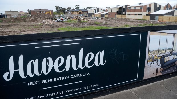 Havenlea is a project by the same developers in Cairnlea. They dumped waste and asbestos from the Carlton pub at the Cairnlea site. 