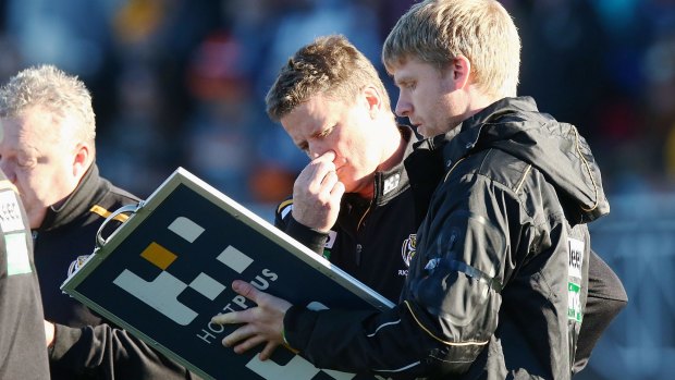 Something rotten in the air?: Richmond coach Damien Hardwick at three-quarter time.