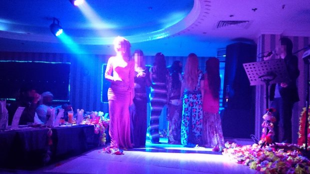 A rooftop bar at a hotel in the city of Ras al-Khaima. Women from Arab countries walked in circles or moved slowly on the stage. The customers were mainly Emiratis.