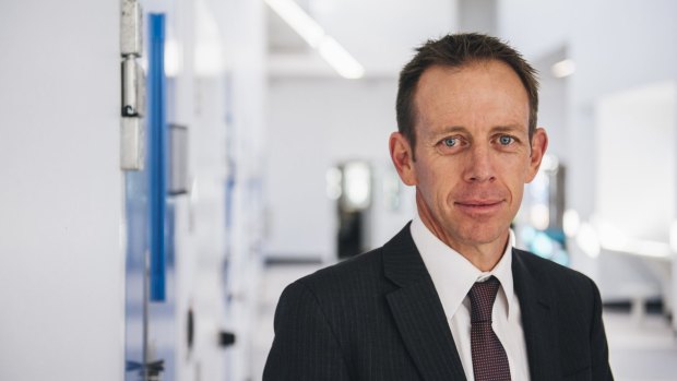 Justice Minister Shane Rattenbury has rebuked his directorate after it sent a threatening letter to a prisoner support group, which gave critical evidence to an inquiry. 