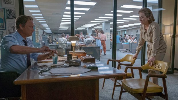 Tom Hanks as Ben Bradlee and Meryl Streep as Katharine Graham in a scene from <i>The Post</I>.