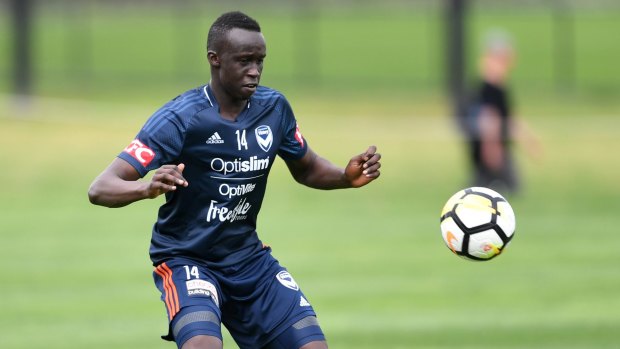 Kevin Muscat has backed Thomas Deng to stand up in Victory's defence.