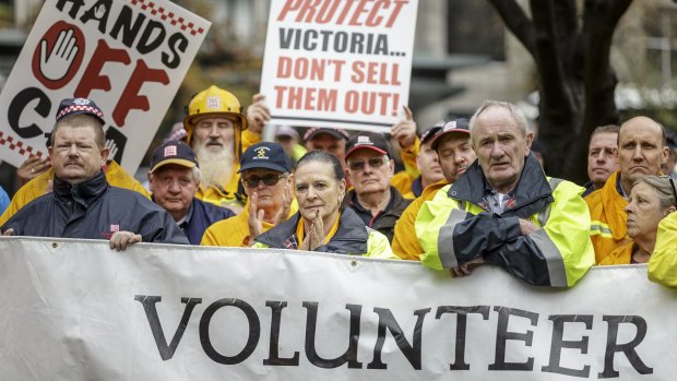 CFA volunteers and supporters rally in Melbourne on June 5.