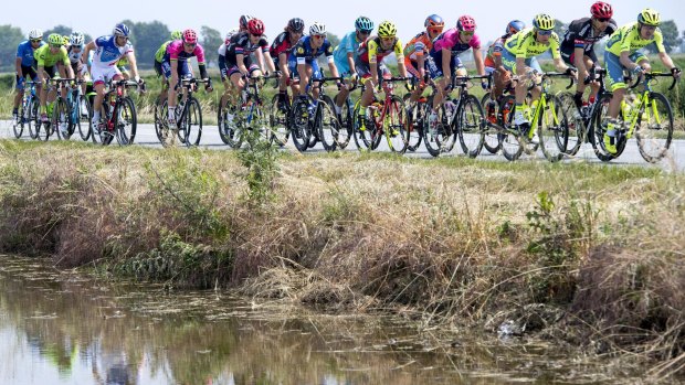 The Giro d'Italia peloton: Esteban Chaves has taken the lead for Orica-GreenEDGE.