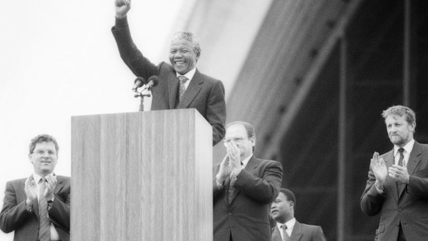 Nelson Mandela at Sydney Opera House, 1990