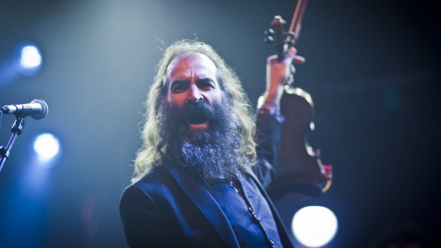 The Dirty Three's Warren Ellis in full flight at the Meredith Music Festival. Dave O'Neil, below, was buddies with him at teachers college.
