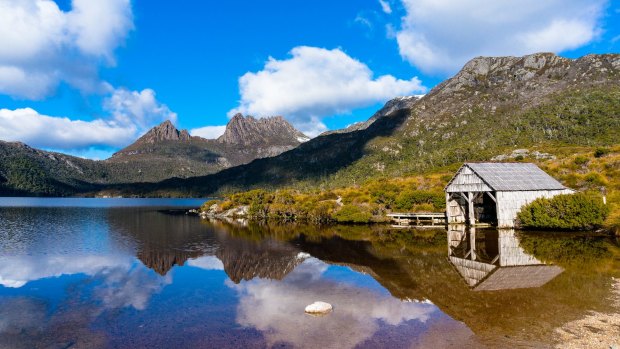 Historic Boat Shed and Dove Lake in Cradle Mountain-Lake St Clair National Park.